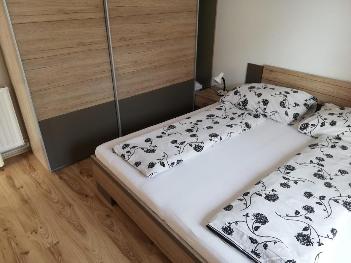Radmani Apartments بوريتش المظهر الخارجي الصورة