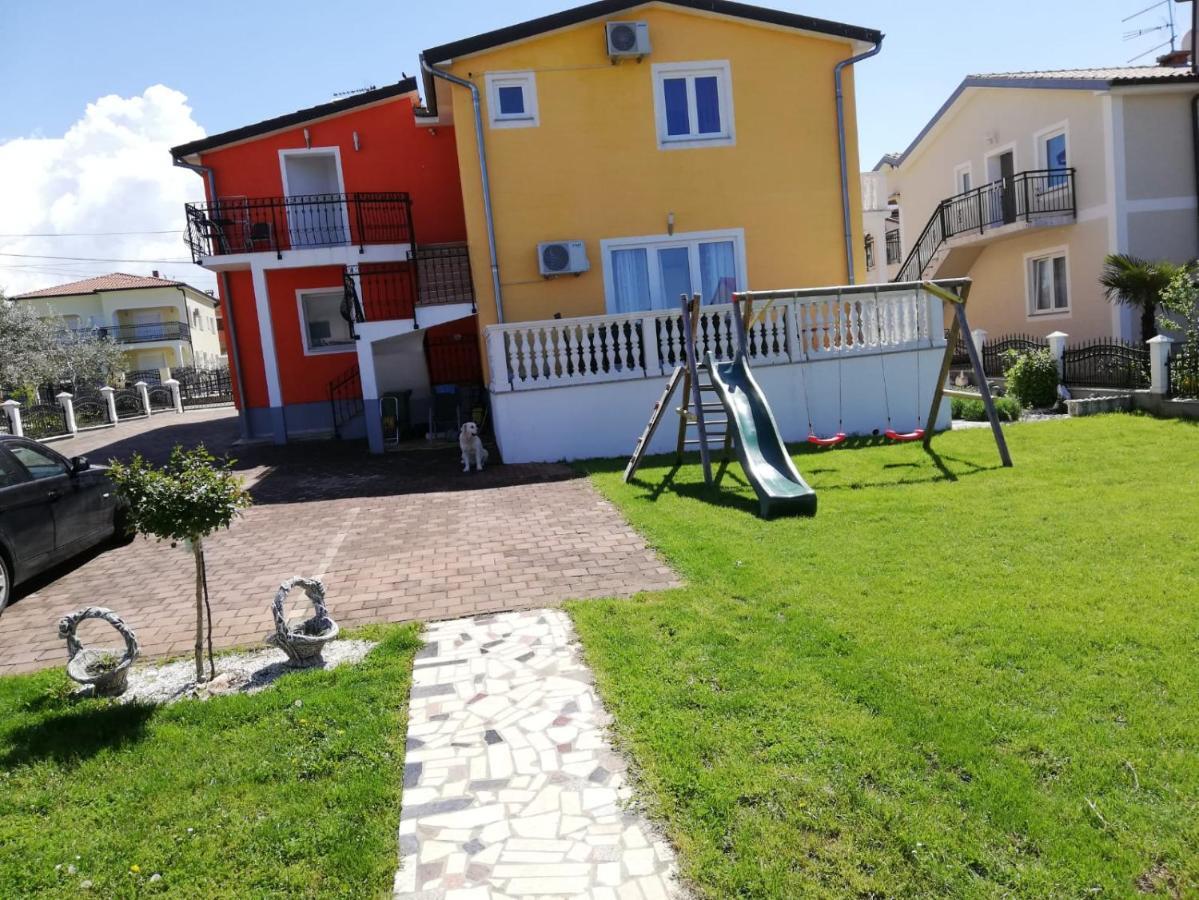 Radmani Apartments بوريتش المظهر الخارجي الصورة